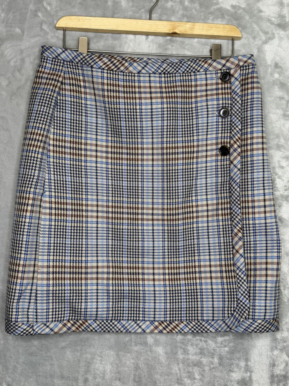 Talbots Skirt Womens 6 Blue Plaid Tweed Wrap Button Lined Knee Length Career